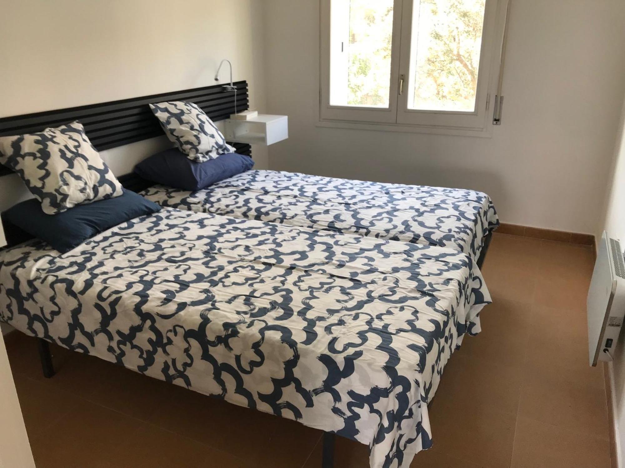 Stunning Sea Views From Luxury 4 Bed Apartment Close To Beach At Cap Ras Llança Dış mekan fotoğraf