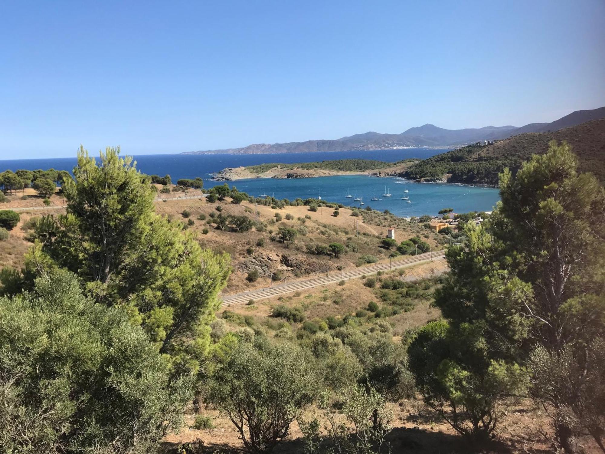 Stunning Sea Views From Luxury 4 Bed Apartment Close To Beach At Cap Ras Llança Dış mekan fotoğraf